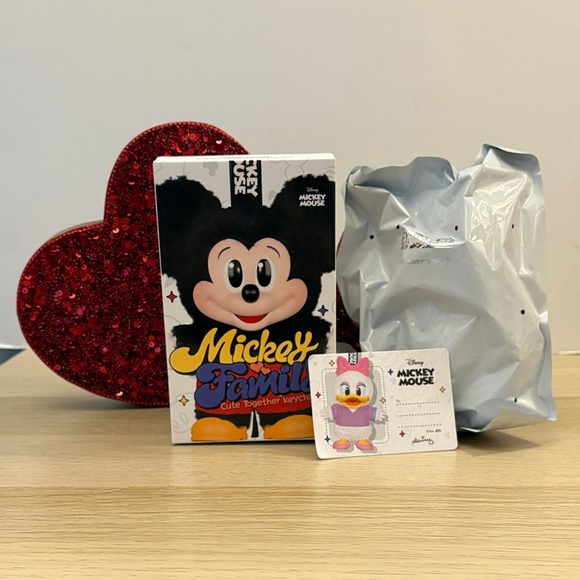 Disney Other - Pop Mart x Disney – Mickey Family  Blind Box (Daisy Duck)